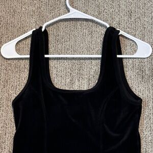 Chic Black Velvet Women's Tank Top
